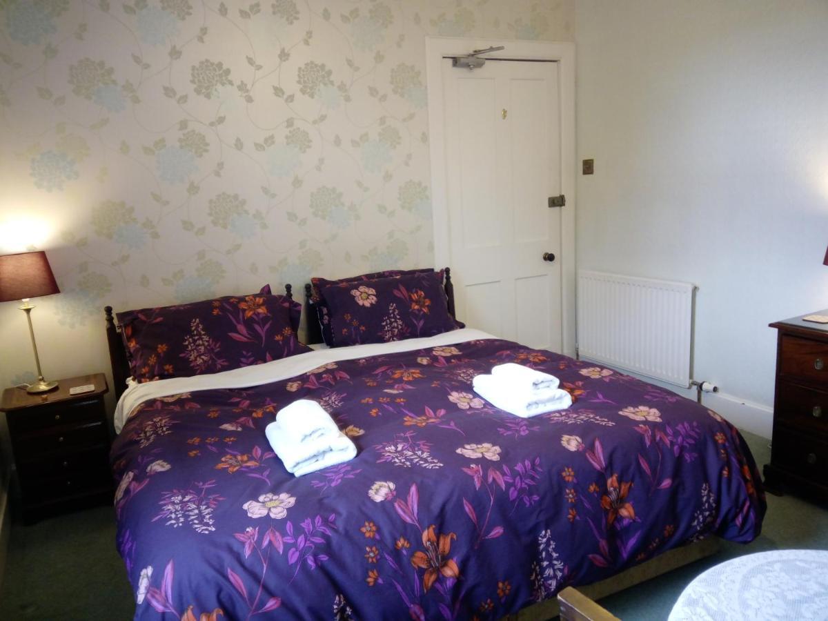 Grantown-on-Spey Dunallan Guest House מראה חיצוני תמונה